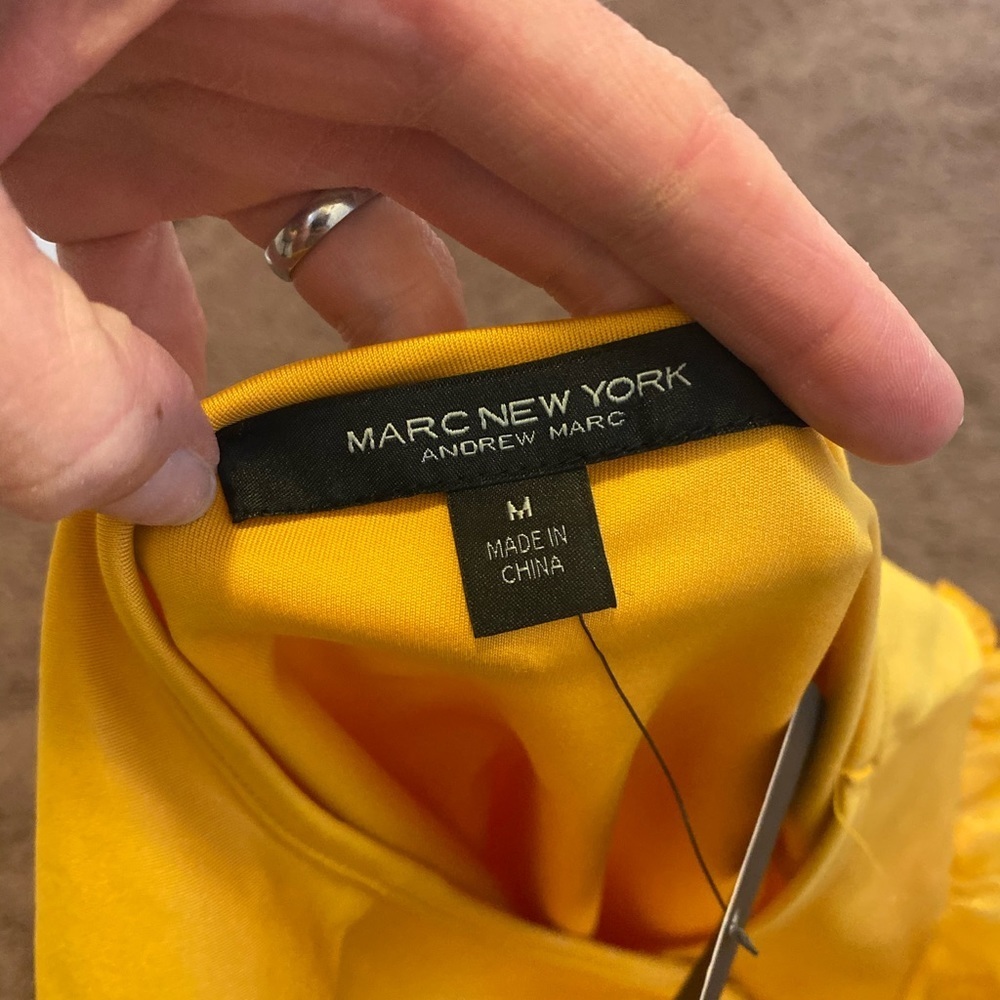 2 FOR $20 Marc New York Puff Sleeve Body Suit Mustard Yellow Gold M NEW $49 - Picture 5 of 6